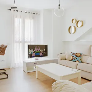 Caleta Homes - Pompidou Apartment Malaga